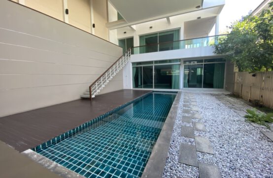 Single House Sukhumvit 36 with pool