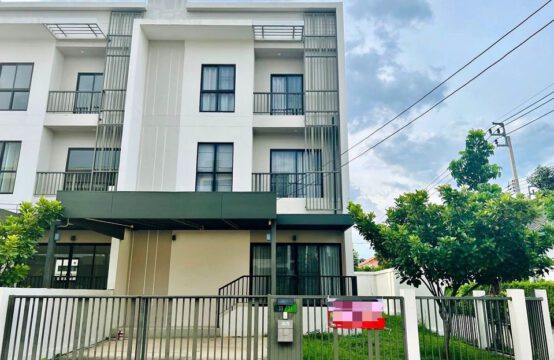 Villa Albero Krungthep Kritha &#8211; Roam Klao
