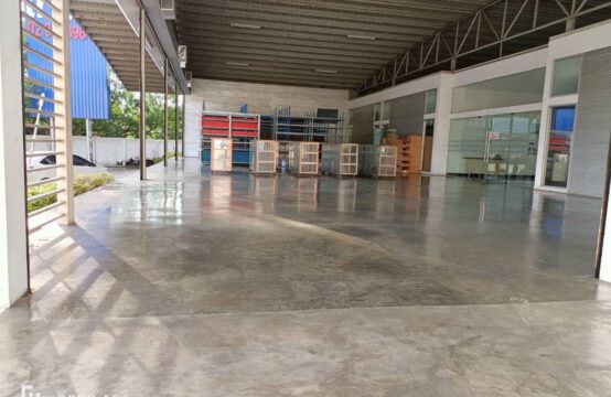 Commercial space for rent Thepharak Road