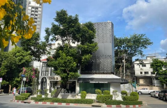 Commercial building Sathorn