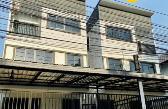 Townhome Soi Tiwanon