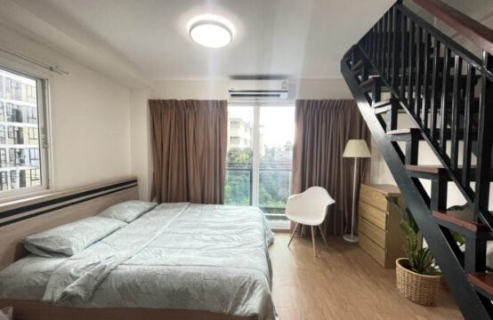 Townhome near MRT Sutthisan