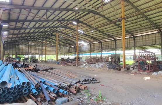 Warehouse Factory Om Noi-Krathum Baen