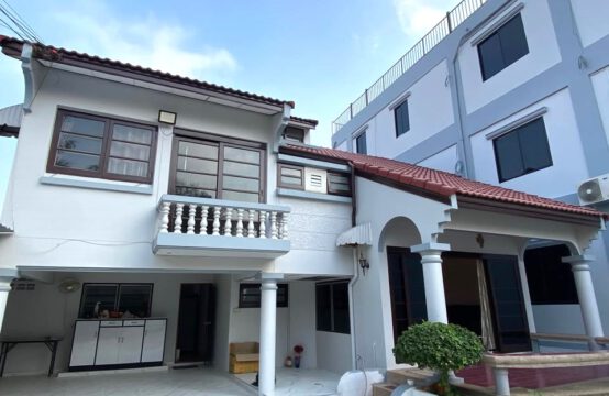 Single House Soi On Nut