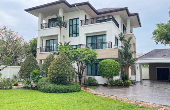 House Ratchada 32