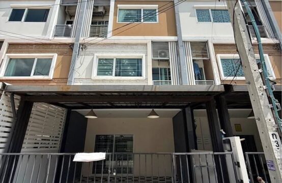 Villette City Pattanakarn 38