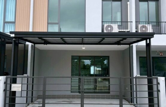 Pleno Sukhumvit-Bangna 2