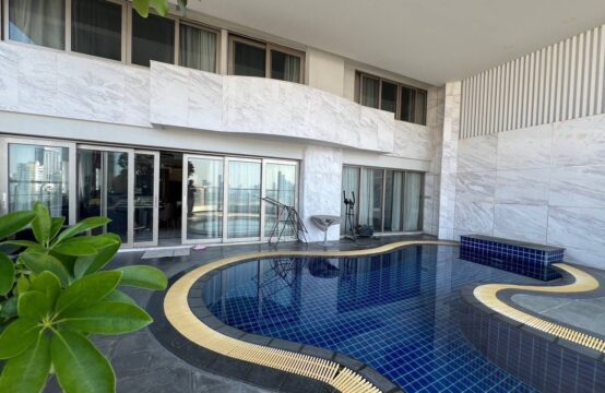 Le Raffine Sukhumvit 24