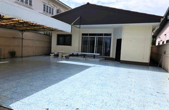 Single house Soi Chokchai 4