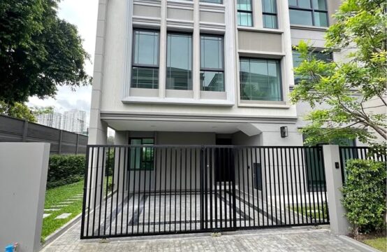 Baan Klang Muang Classe Ratchayothin