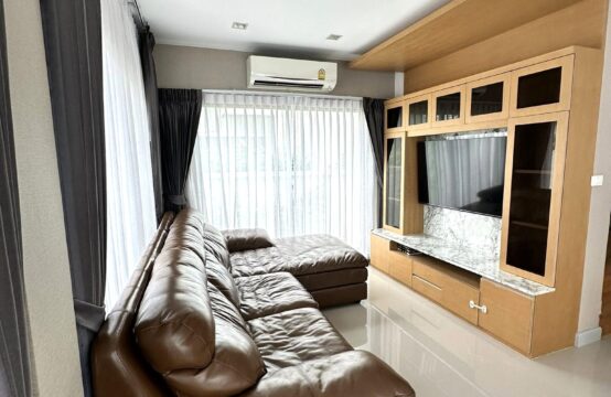 Life Bangkok Boulevard Wongwaen &#8211; Rama 9