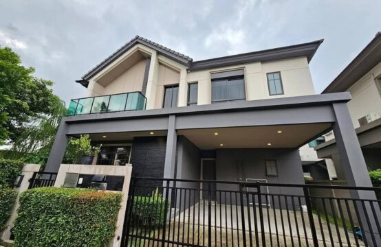 Bangkok Boulevard Sathorn-Pinklao 2