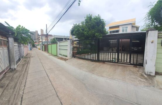 Single house Inthamara